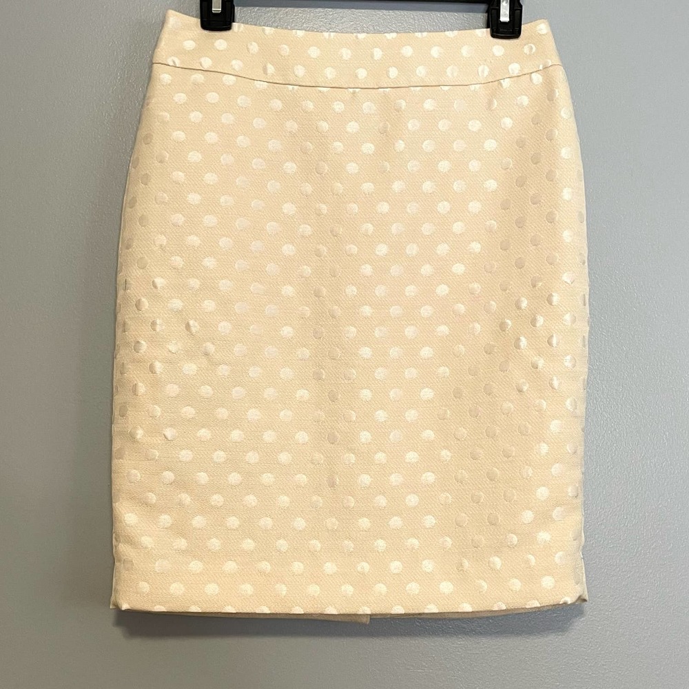 Ann Taylor Cream Polka Dot Straight Pencil Skirt 0